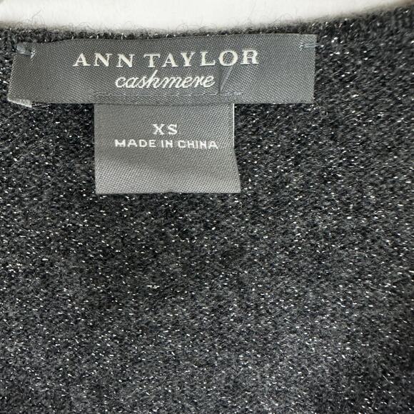 Ann Taylor Cashmere Sweater Long Sleeve Metallic Gray Classic Minimalist XS - Picture 10 of 10